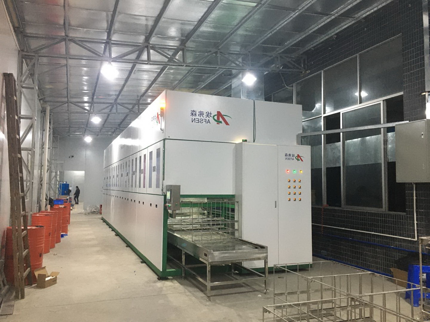水清洗液最适宜的清洗温度为40-60℃